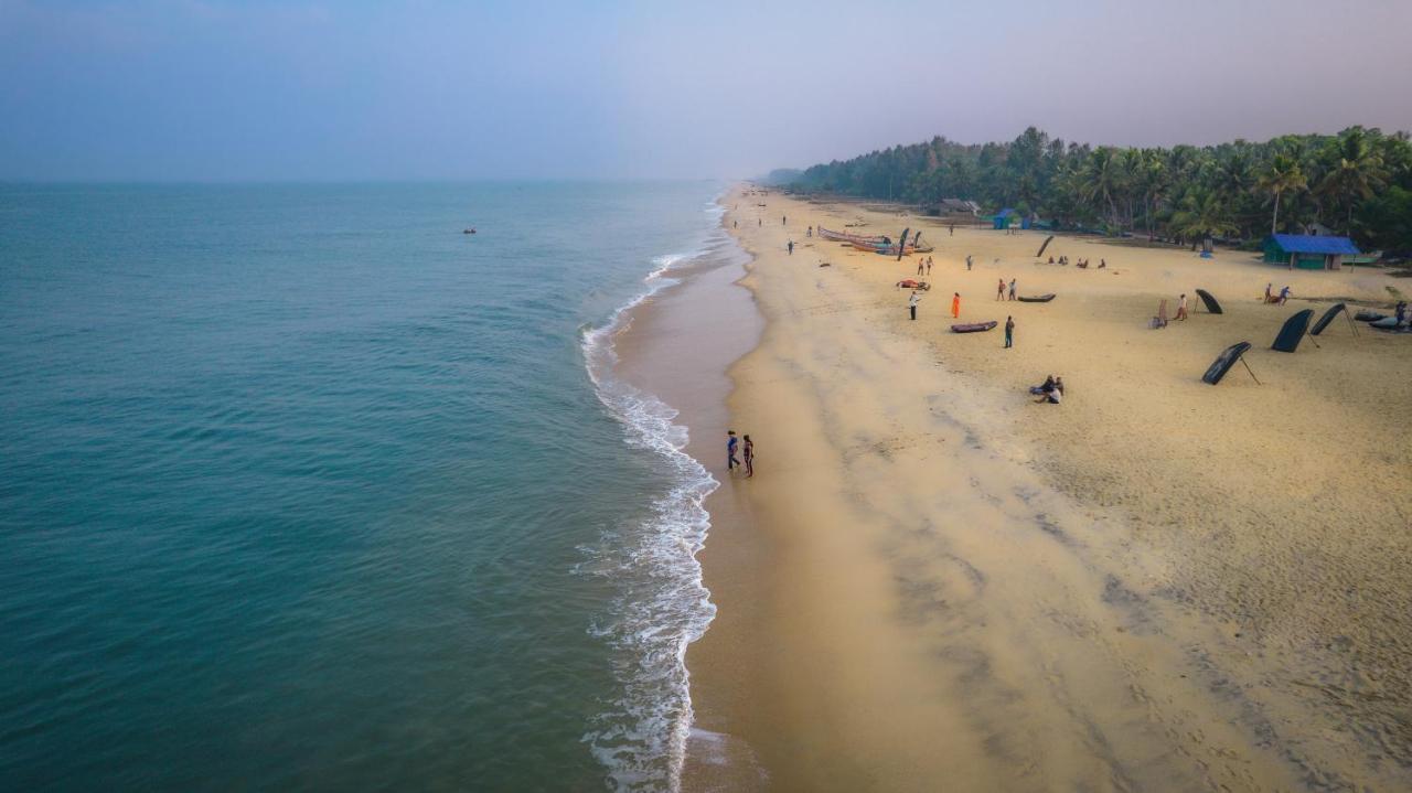 Amritara A Beach Symphony Mararikulam Exterior photo